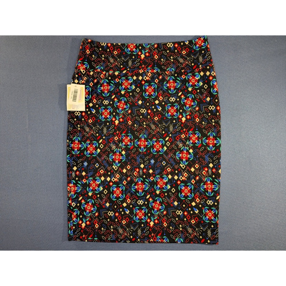 LuLaRoe Cassie Pencil Skirt 2XL NWT Geometric Floral Print Black Stretchy Knit